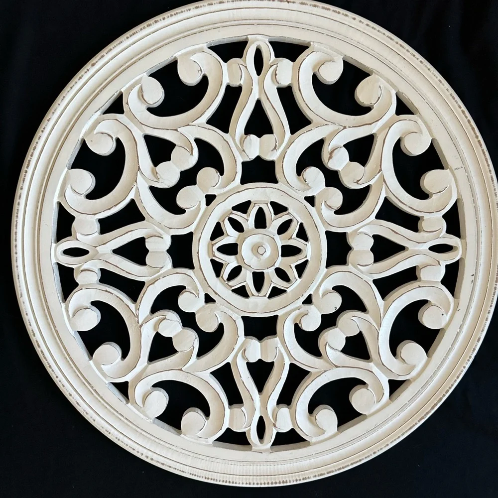 White Ornate Wall Decor 2 feet wide - Picture 2 of 16